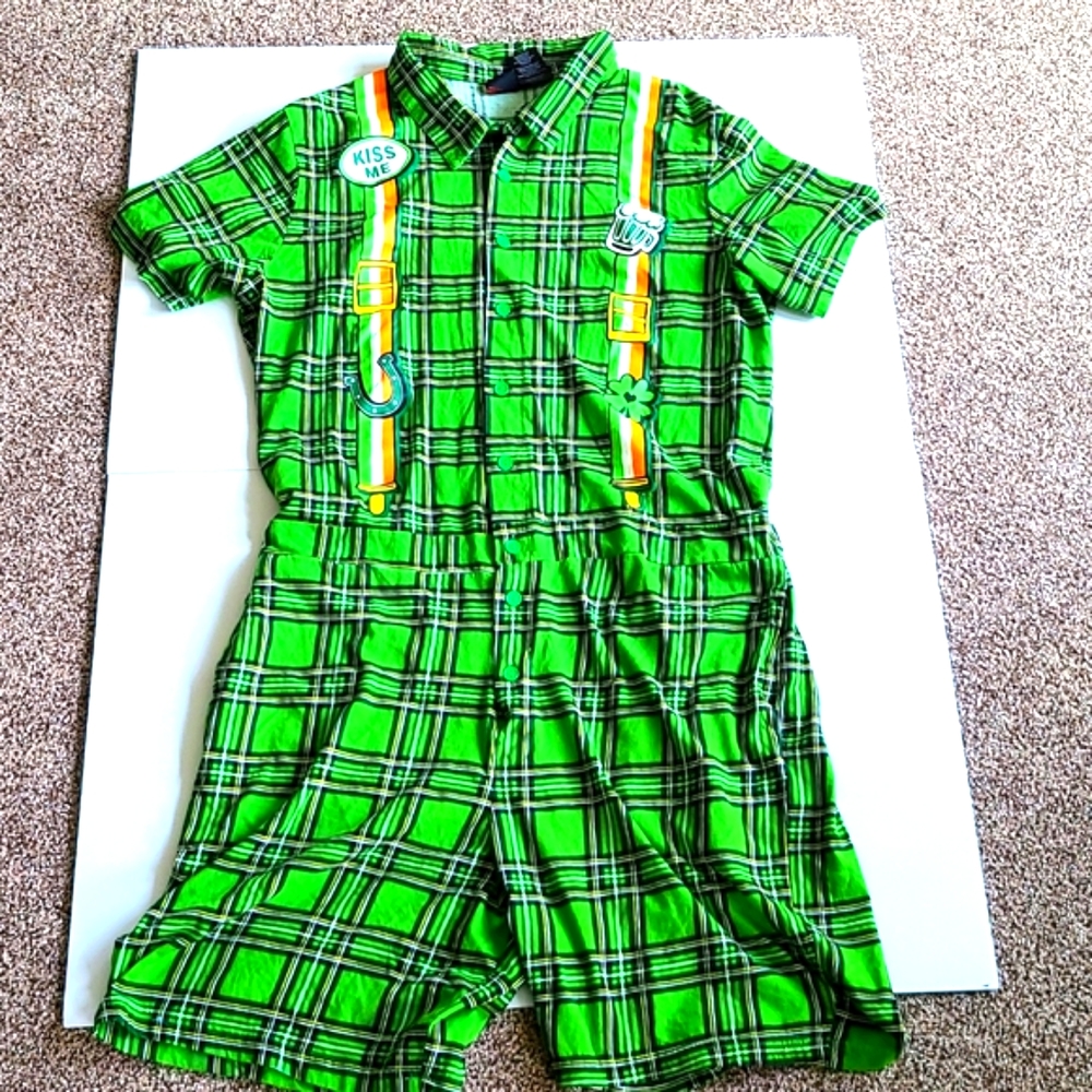 Mad Engine XXL Green black plaid Irish suspenders button down St. Patrick onsie
